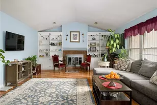 2409 Cottage Pl, Greensboro, NC 27455 - Photo 5