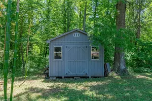 2024 Mill Ave, Eden, NC 27288 - Photo 23
