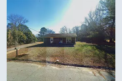 504 Lynn Drive, Thomasville, NC 27360 - Photo 3