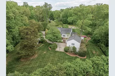 4210 Shattalon Drive, Winston-Salem, NC 27106 - Photo 37