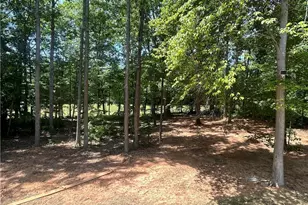 530 Oakwood Cir, Lexington, NC 27295 - Photo 13