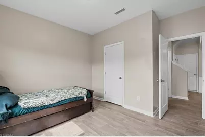 5803 Springer Drive, Greensboro, NC 27405 - Photo 23