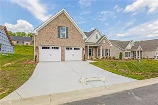 163 Grn Frst Ct, Winston-Salem, NC 27107 - Photo 5