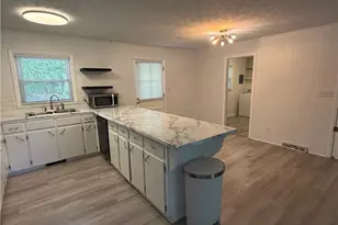 320 Broken Saddle Ln, Kernersville, NC 27284 - Photo 7