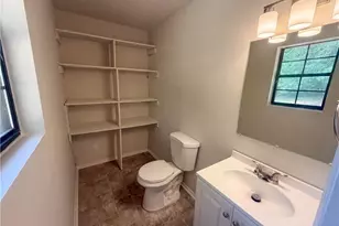 909 Short St, Burlington, NC 27217 - Photo 17
