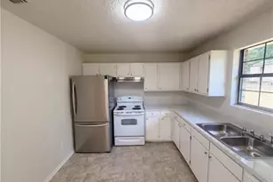 909 Short St, Burlington, NC 27217 - Photo 7