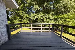 3255 Parrish Rd, Winston-Salem, NC 27105 - Photo 19