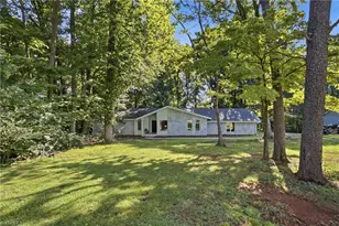 3255 Parrish Rd, Winston-Salem, NC 27105 - Photo 5