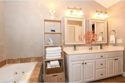 5107 Armstead Drive, Greensboro, NC 27407 - Photo 25