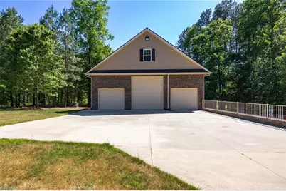 1147 Nc Highway 62 W, High Point, NC 27263 - Photo 37
