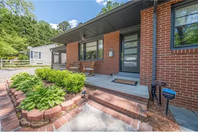435 Burkewood Drive, Winston-Salem, NC 27104 - Photo 9