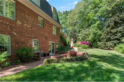805 Chartwell Circle, Winston-Salem, NC 27106 - Photo 35
