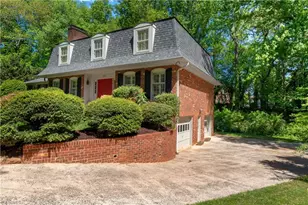 805 Chartwell Cir, Winston-Salem, NC 27106 - Photo 47