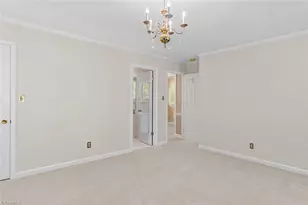 805 Chartwell Cir, Winston-Salem, NC 27106 - Photo 19