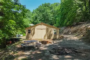 615 Phillips Gap Rd, Purlear, NC 28665 - Photo 13