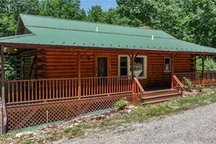 615 Phillips Gap Rd, Purlear, NC 28665 - Photo 7