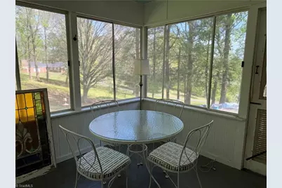 125 James Street, Elkin, NC 28621 - Photo 5
