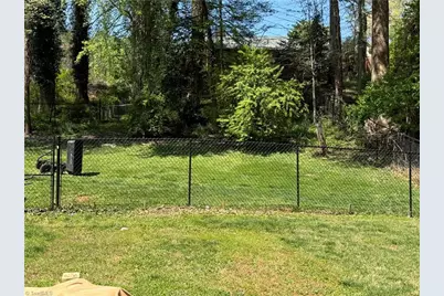 125 James Street, Elkin, NC 28621 - Photo 3