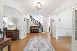 5104 McMurray Cir, Greensboro, NC 27410 - Photo 9