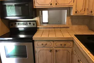 502 Carolyn Ct, Eden, NC 27288 - Photo 5