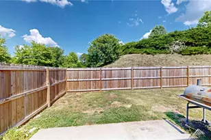 3801 Bluestem Dr, Greensboro, NC 27405 - Photo 31