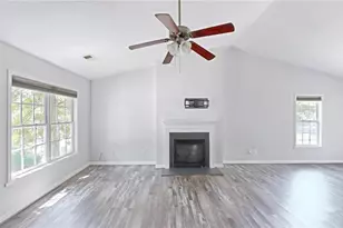 3801 Bluestem Dr, Greensboro, NC 27405 - Photo 7