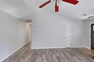 3801 Bluestem Dr, Greensboro, NC 27405 - Photo 11