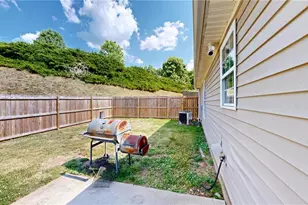 3801 Bluestem Dr, Greensboro, NC 27405 - Photo 29