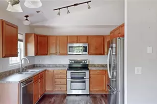 3801 Bluestem Dr, Greensboro, NC 27405 - Photo 13