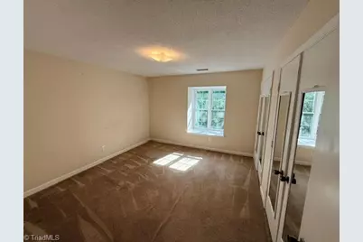 502 Carolyn Court #B-5, Eden, NC 27288 - Photo 9