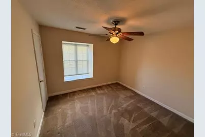 502 Carolyn Court #B-5, Eden, NC 27288 - Photo 11