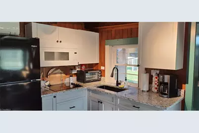 1104 Old 60, Wilkesboro, NC 28697 - Photo 7