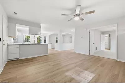 2610 Cromwell Road, Greensboro, NC 27407 - Photo 3