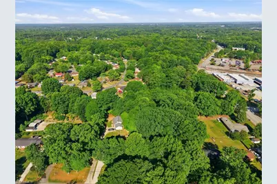 2610 Cromwell Road, Greensboro, NC 27407 - Photo 27
