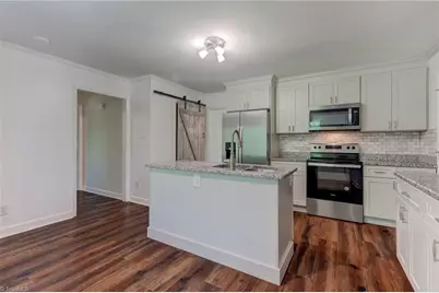 711 Woodsway Court, Reidsville, NC 27320 - Photo 15