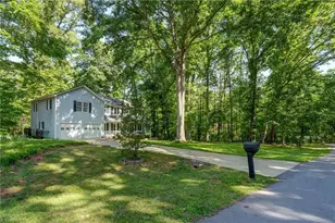 711 Woodsway Ct, Reidsville, NC 27320 - Photo 3