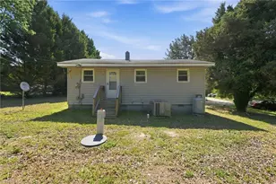 1463 Thomas Haith Ln, Burlington, NC 27215 - Photo 13