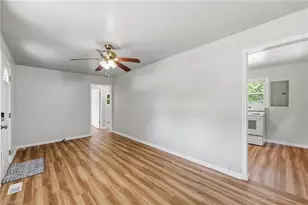 1463 Thomas Haith Ln, Burlington, NC 27215 - Photo 7