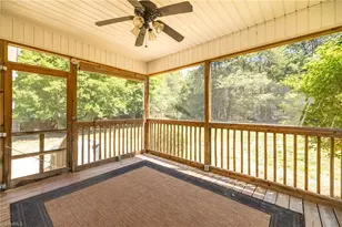 8108 Middleland Dr, Browns Summit, NC 27214 - Photo 7