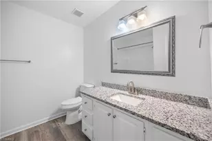 5202 Harrod Ct, Greensboro, NC 27410 - Photo 21