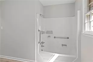 4609 Paradise Ln, Winston-Salem, NC 27101 - Photo 21