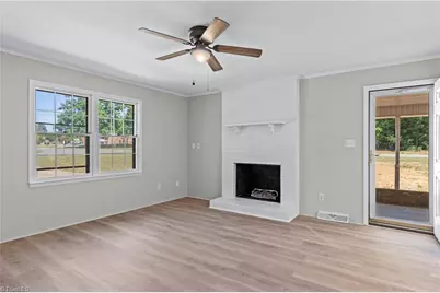 4609 Paradise Lane, Winston-Salem, NC 27101 - Photo 7