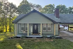 222 Handy Walker St, North Wilkesboro, NC 28659 - Photo 5