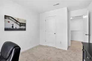 5701 Baverhof Dr, Greensboro, NC 27405 - Photo 31