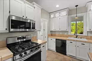 7950 Haviland Ct, Pfafftown, NC 27040 - Photo 9