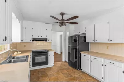 3632 Tanglebrook Trail, Clemmons, NC 27012 - Photo 5