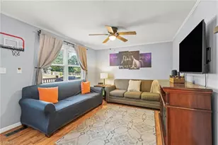 942 Marlboro St, High Point, NC 27260 - Photo 7