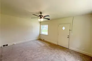 405 Richardson Ave, High Point, NC 27260 - Photo 3