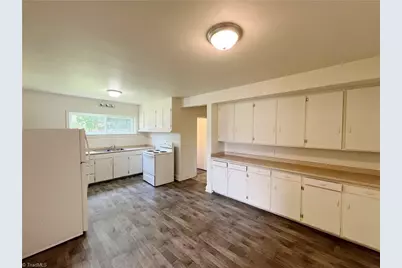 405 Richardson Avenue #A, High Point, NC 27260 - Photo 5