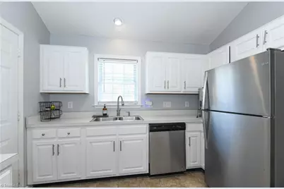 510 Crystal Hill Court, McLeansville, NC 27301 - Photo 7